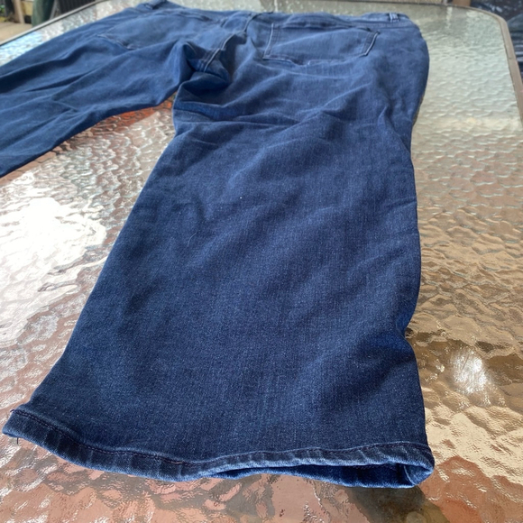 Womens Lane Bryant Plus Size Jeans Blue 26 Tummy Control Dark Stretch Denim Fall - Picture 12 of 15